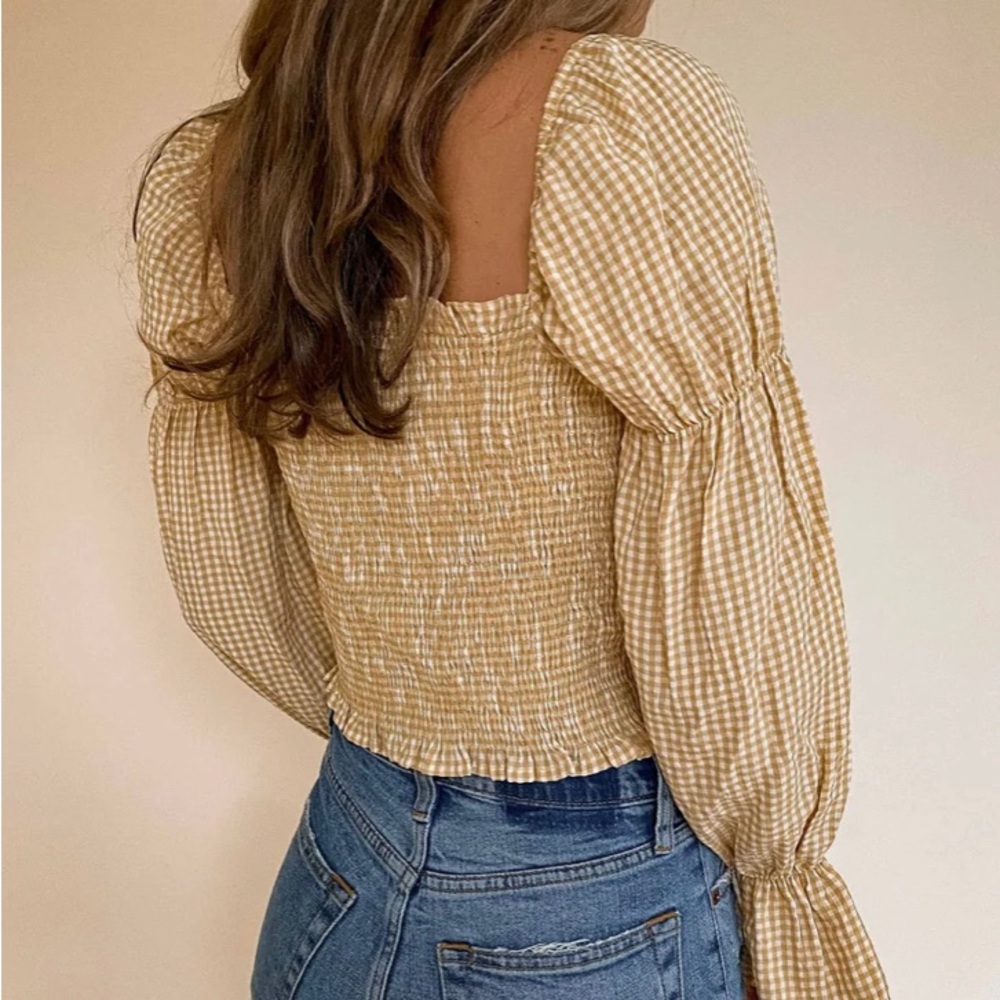 Cute top by Lumiere - Picture 2 of 9